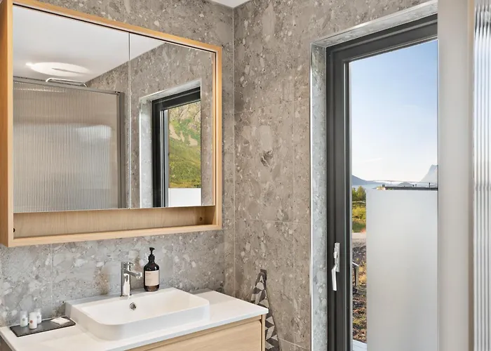 Eksklusiv I Naturskjonne Omgivelser, Lofoten Дом отдыха